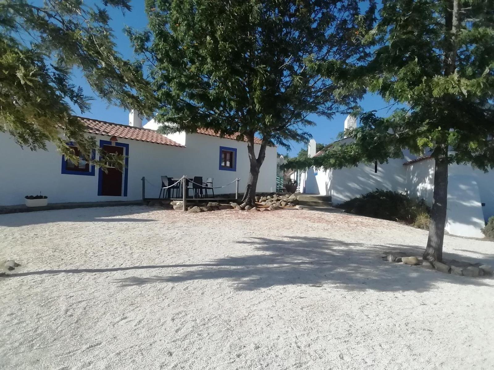 Monte Do Adail Turismo Rural Casa De Campo 米尔芳提斯城 外观 照片